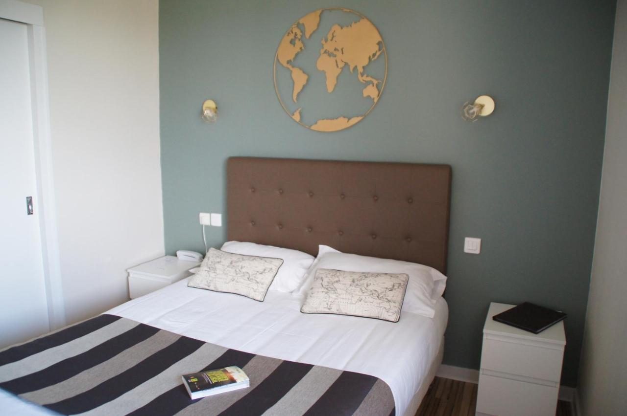Logis Hotel De La Bruyere Pouzauges Eksteriør bilde